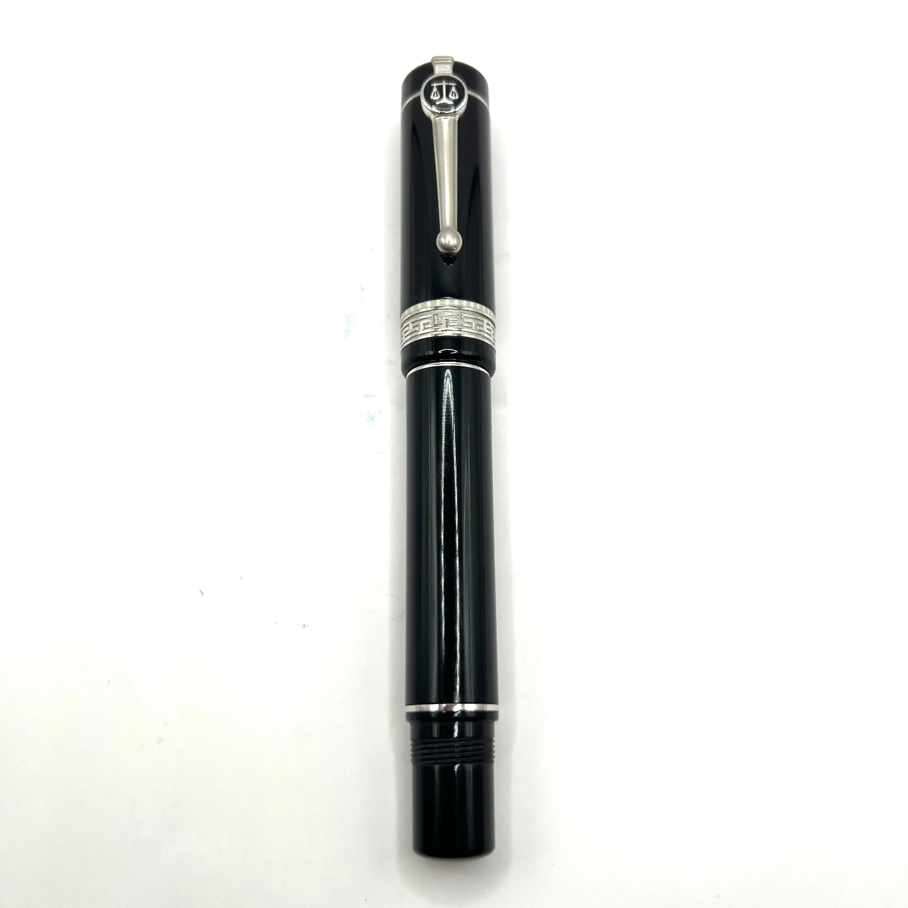 Delta Lex (Law) Black Resin Fountain Pen (2012)