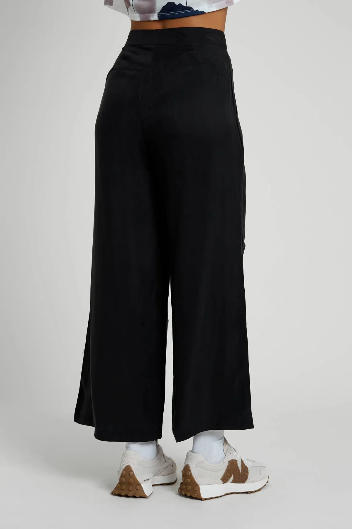 Onyx Pant