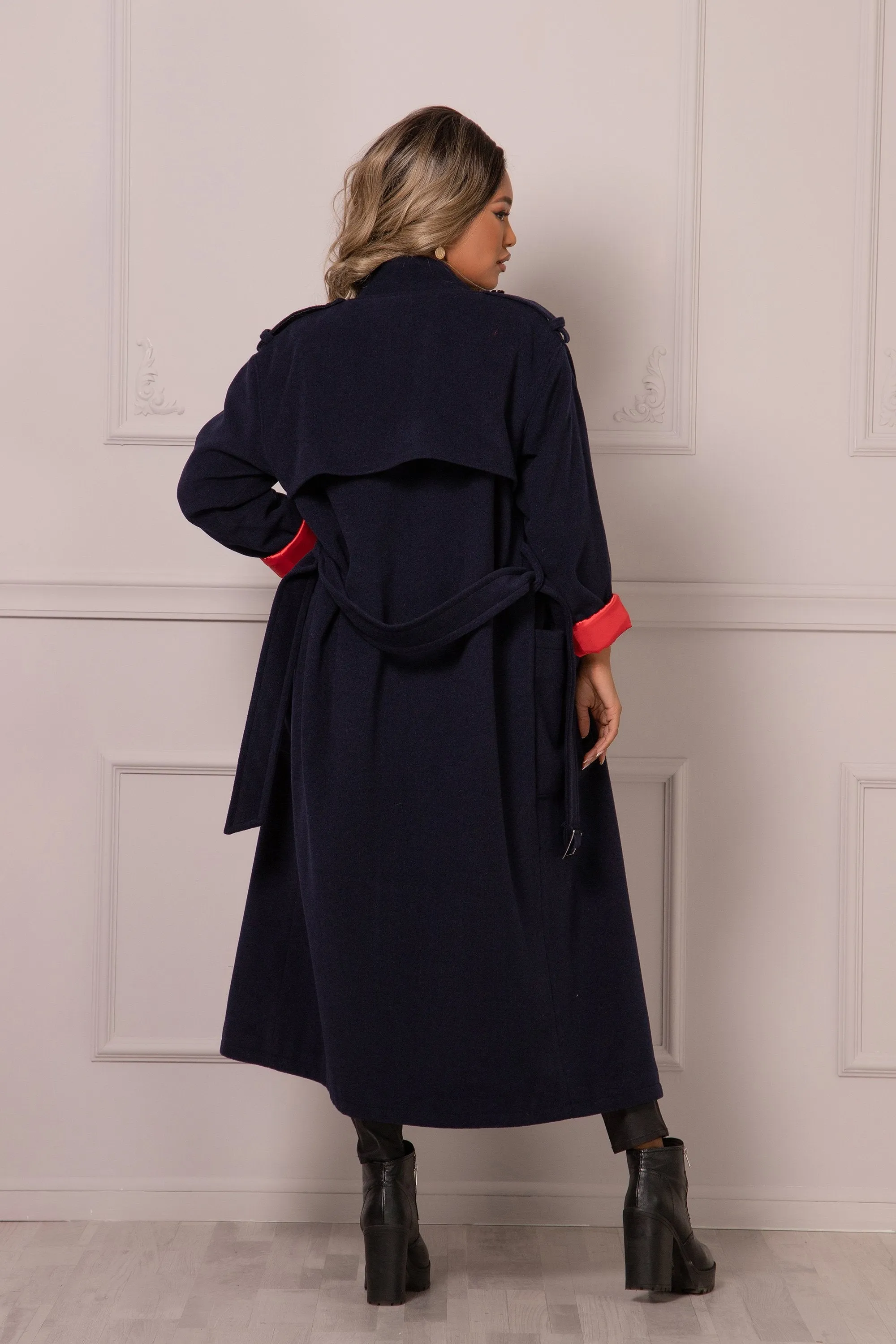 TURN-DOWN COLLAR COAT