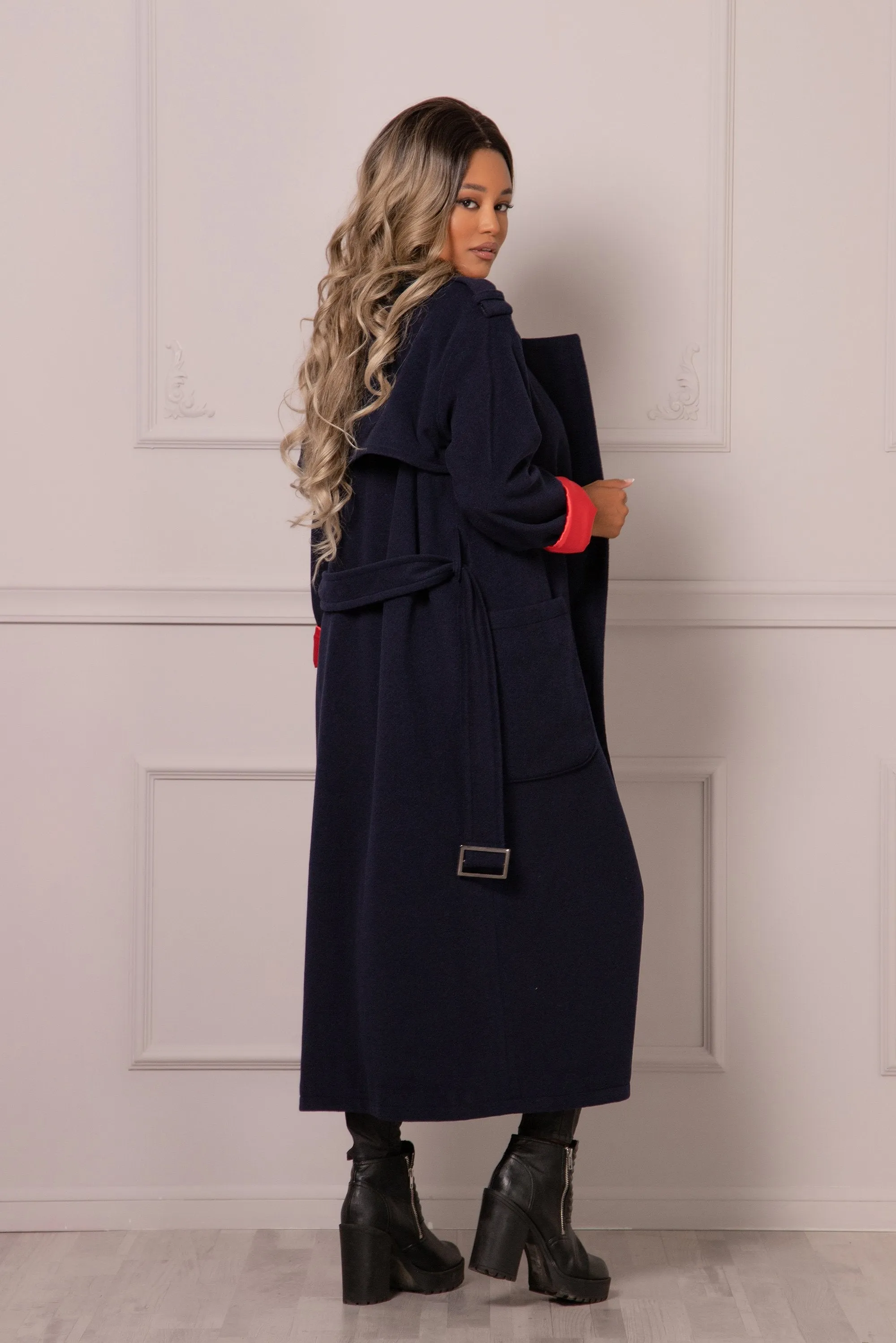 TURN-DOWN COLLAR COAT